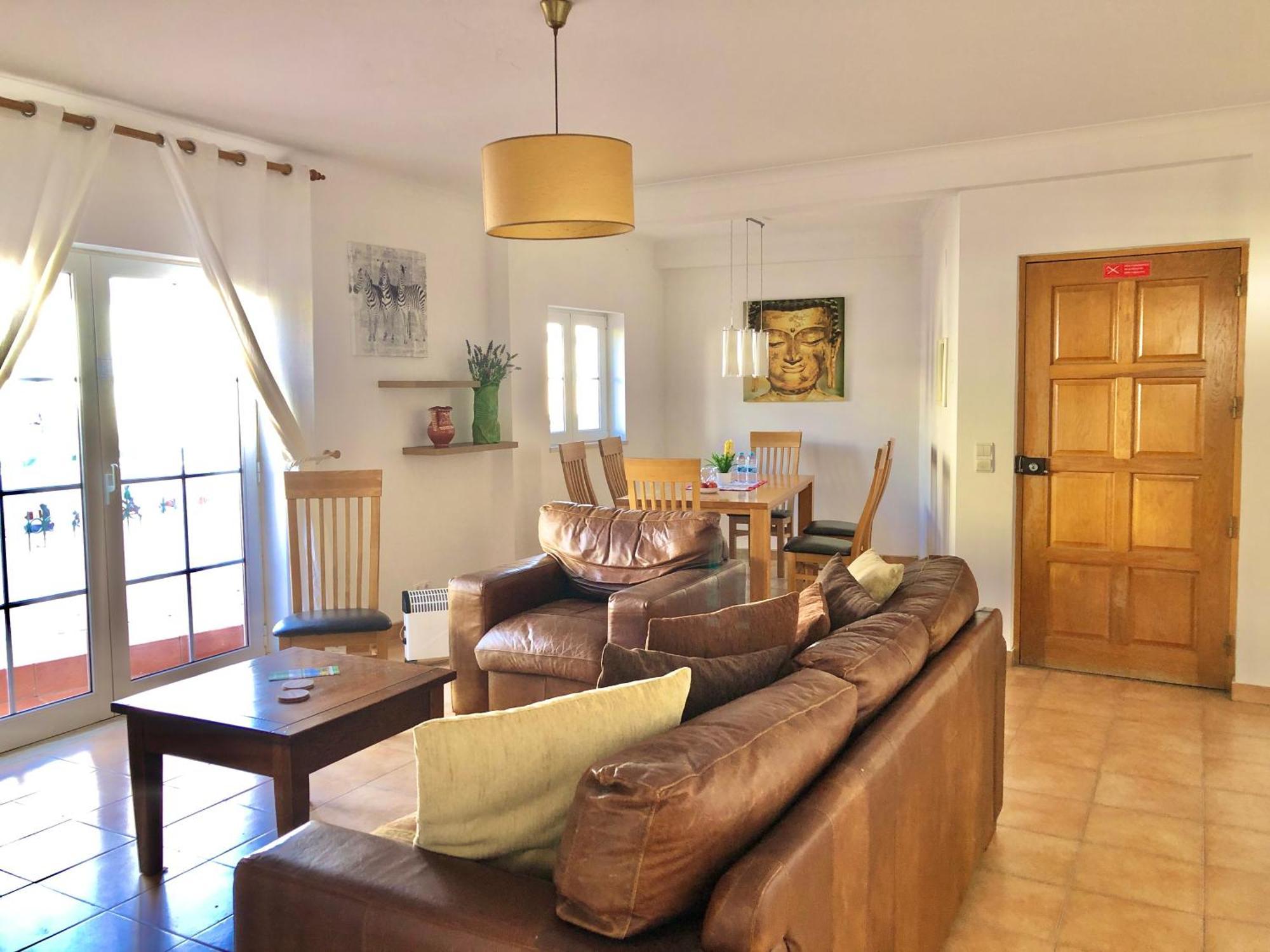 Holidayhouse In - Stylish House In Old Town Apartment